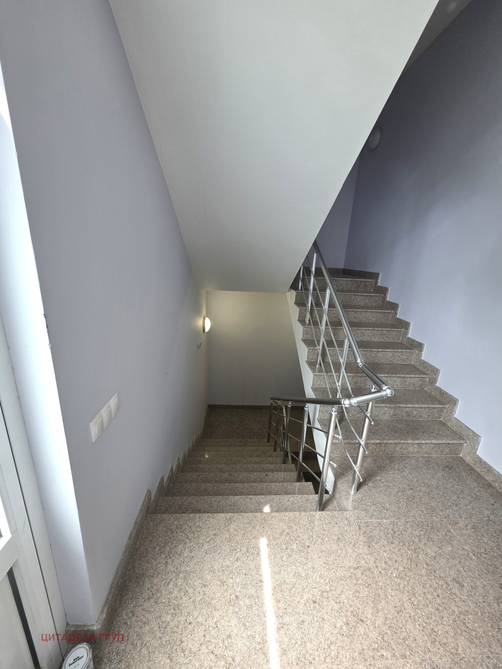 Дава под наем СКЛАД, гр. София, Надежда 3, снимка 3 - Складове - 54366506