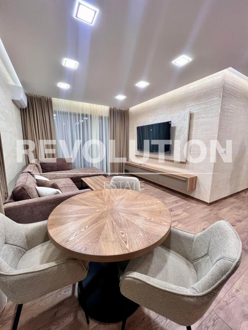 Дава под наем 2-СТАЕН, гр. Пловдив, Кючук Париж, снимка 3 - Апартаменти - 53081885