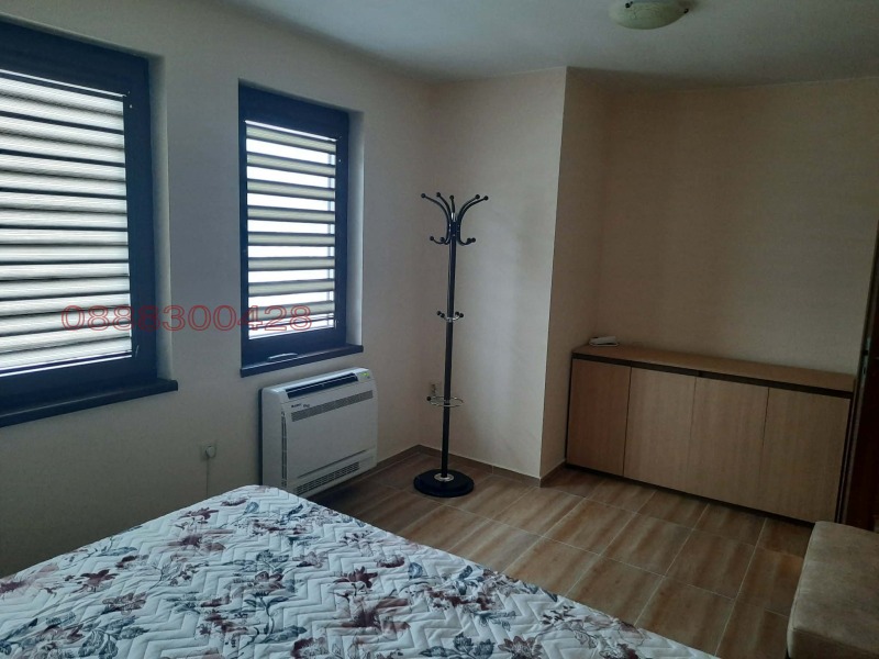 Дава под наем 2-СТАЕН, гр. Велико Търново, Стара част, снимка 10 - Апартаменти - 53593418