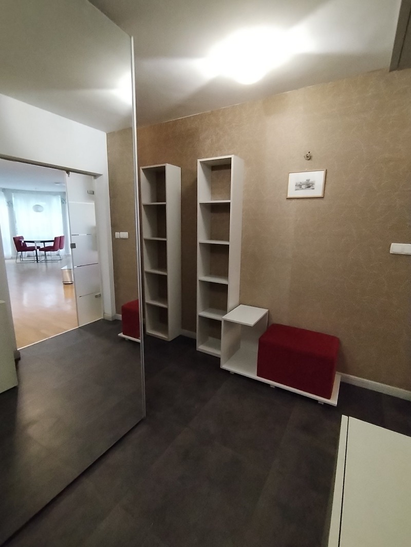 Vuokrattavana  2 makuuhuonetta Sofia , Manastirski livadi , 140 neliömetriä | 38087387 - kuva [6]