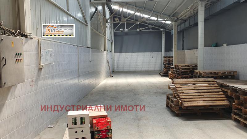 Te huur  Opslag Plovdiv , Industrialna zona - Sever , 375 m² | 18381910 - afbeelding [2]