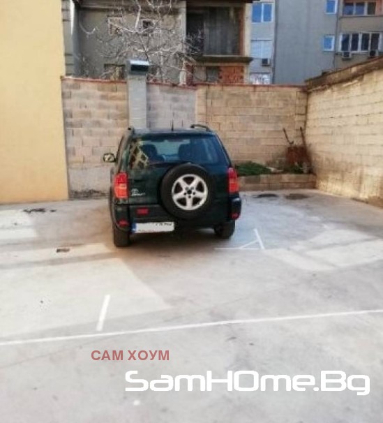 Дава под наем  Паркомясто град Варна , Център , 12 кв.м | 43049038