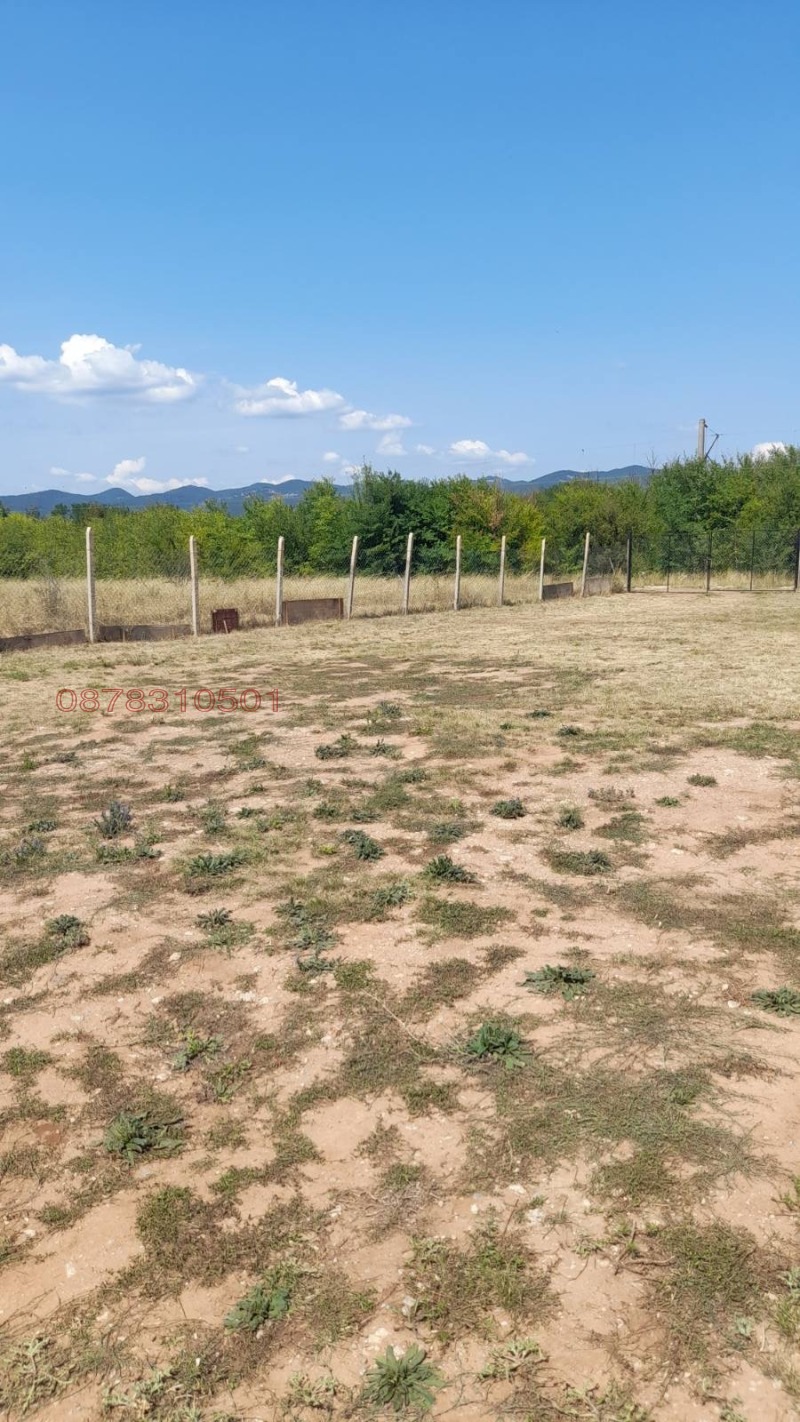 Дава под наем ГАРАЖ, ПАРКОМЯСТО, гр. София, с. Световрачене, снимка 2 - Гаражи и паркоместа - 53336812