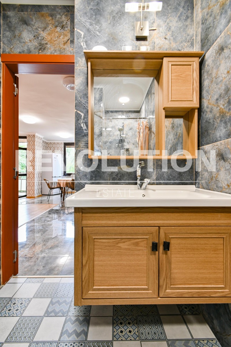 Дава под наем 3-СТАЕН, гр. София, Център, снимка 11 - Апартаменти - 53518487