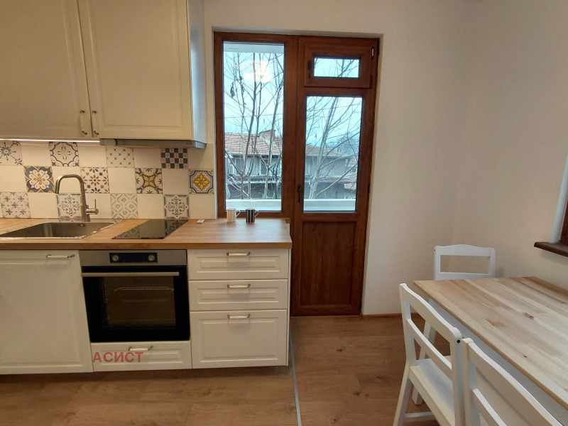 Дава под наем 2-СТАЕН, гр. София, Лозенец, снимка 2 - Апартаменти - 53008780