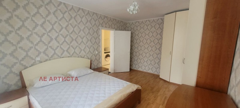 Zu vermieten  2 Schlafzimmer Sofia , Oborishte , 107 qm | 10859454 - Bild [9]