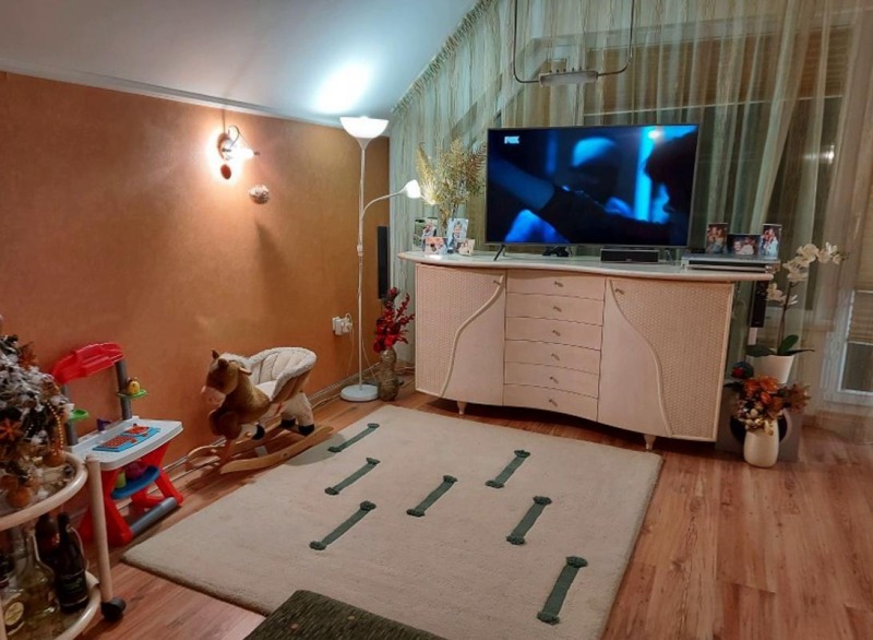 Дава под наем 3-СТАЕН, гр. София, Борово, снимка 6 - Апартаменти - 52690864