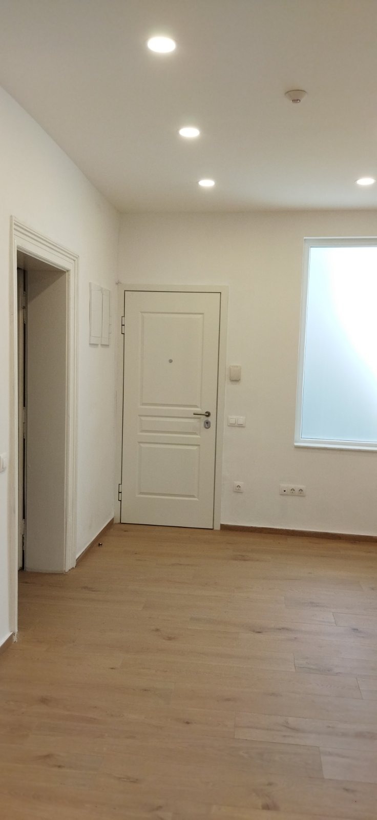 Дава под наем  Офис град София , Оборище , 76 кв.м | 67887318 - изображение [7]