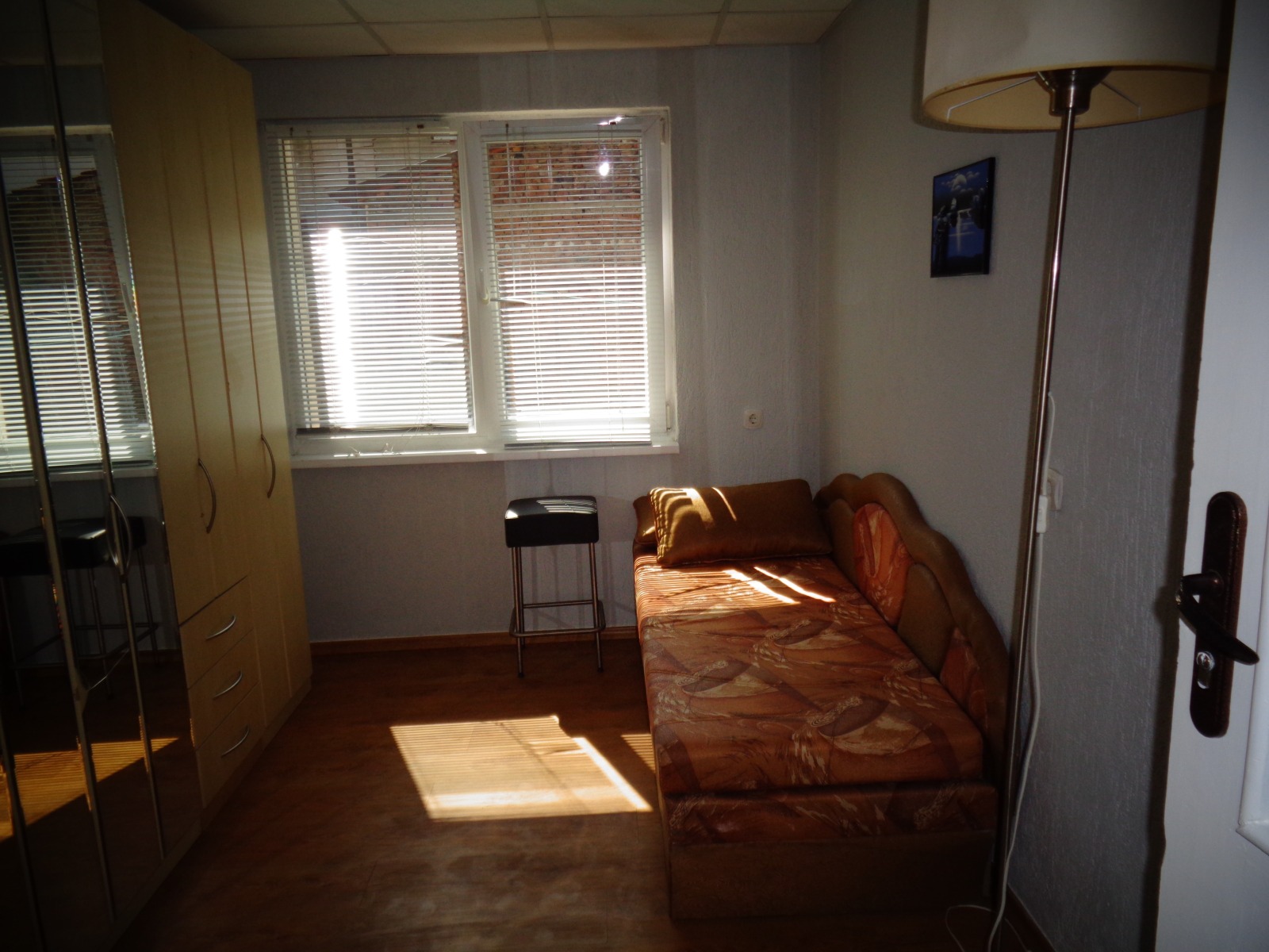 Дава под наем 3-СТАЕН, гр. София, област София-град, снимка 10 - Апартаменти - 53993016