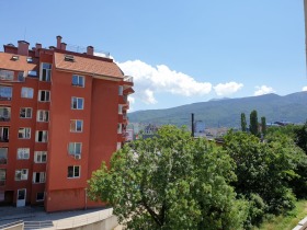 1 camera da letto Vitosha, Sofia 11