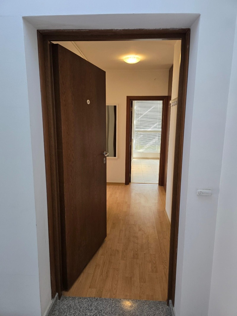 För uthyrning  1 sovrum Sofia , Studentski grad , 140 kvm | 55755840 - bild [5]
