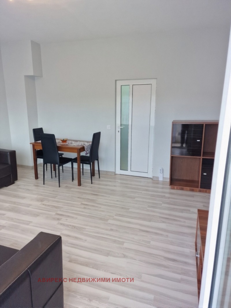 Дава под наем 3-СТАЕН, гр. Пловдив, Кючук Париж, снимка 5 - Апартаменти - 53031269