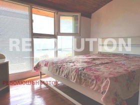 Maisonette m-t Alen mak, Varna 5