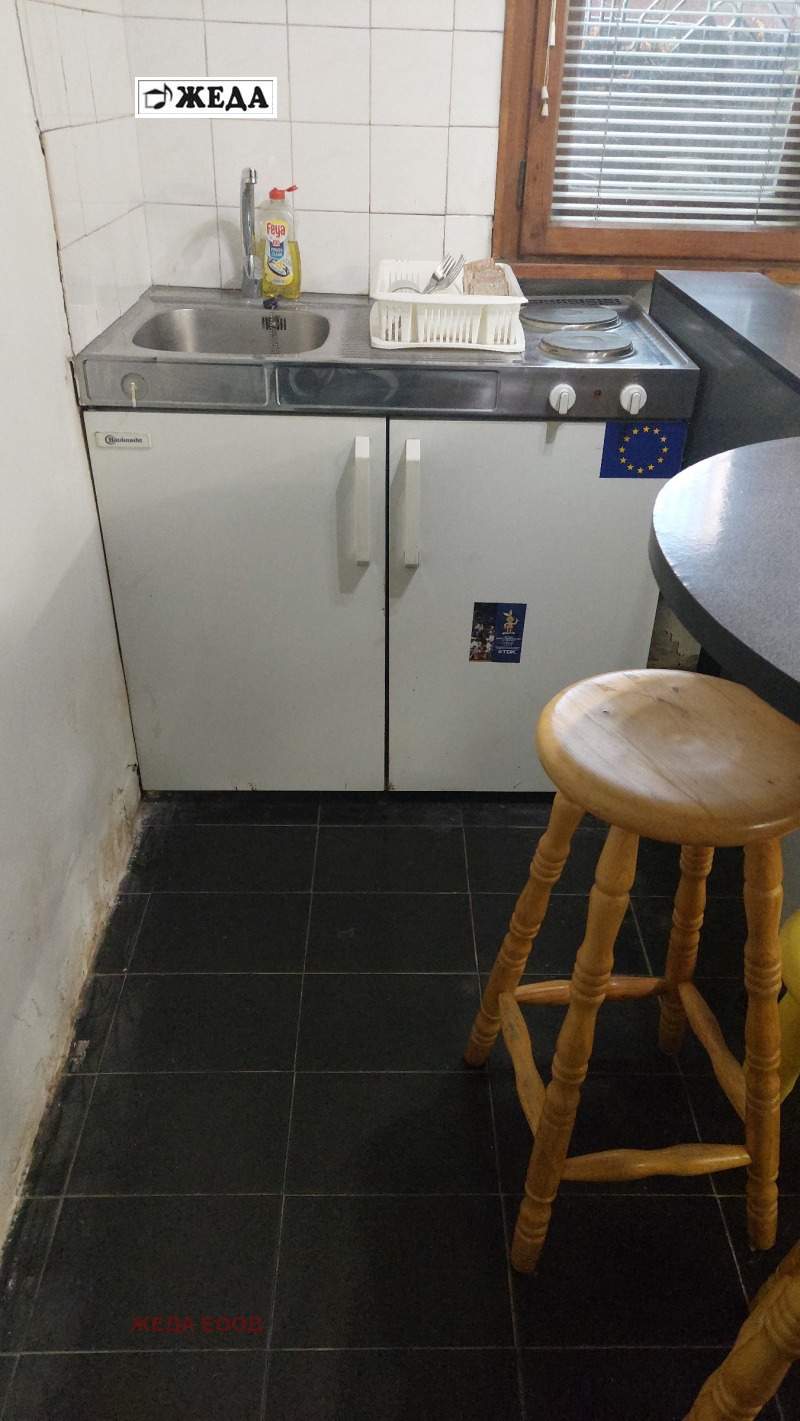 Дава под наем  1-стаен град Плевен , Широк център , 30 кв.м | 85578776 - изображение [8]