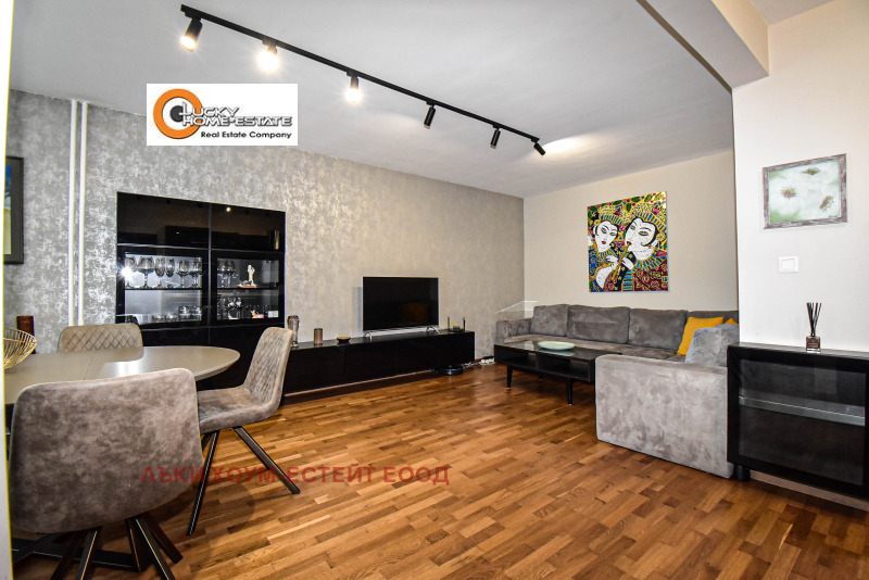 Дава под наем 3-СТАЕН, гр. София, Стрелбище, снимка 2 - Апартаменти - 53003866