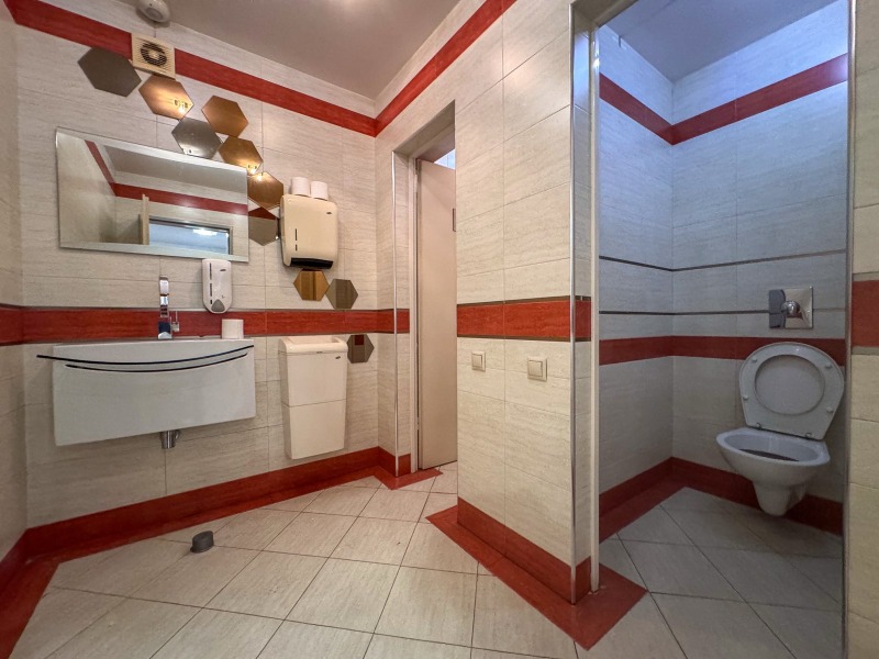 Do wynajęcia  Biuro Burgas , Centar , 144 mkw | 12557770 - obraz [8]