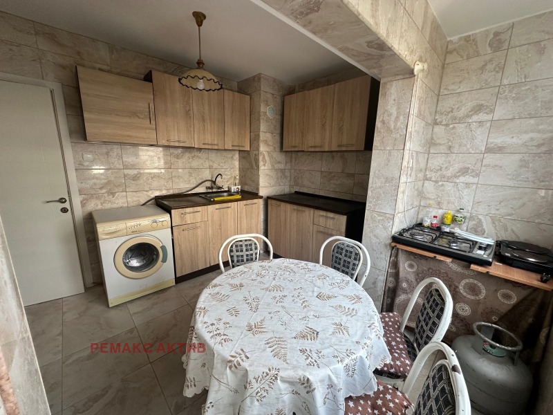 En renta  2 dormitorios Varna , Levski 1 , 60 metros cuadrados | 84860609