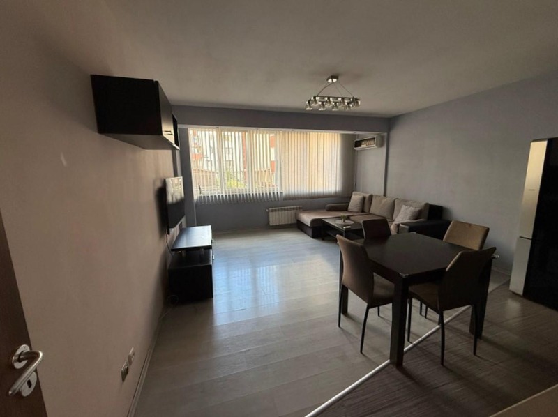Da affittare  2 camere da letto Sofia , Iztok , 95 mq | 19101759 - Immagine [2]