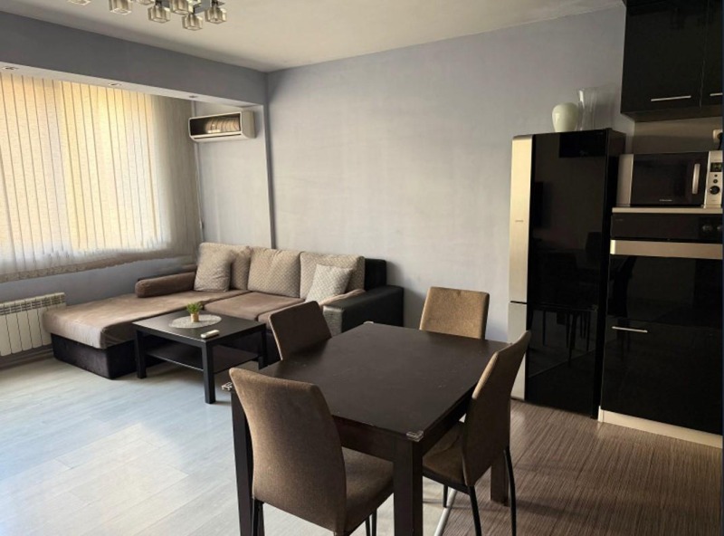 Da affittare  2 camere da letto Sofia , Iztok , 95 mq | 19101759