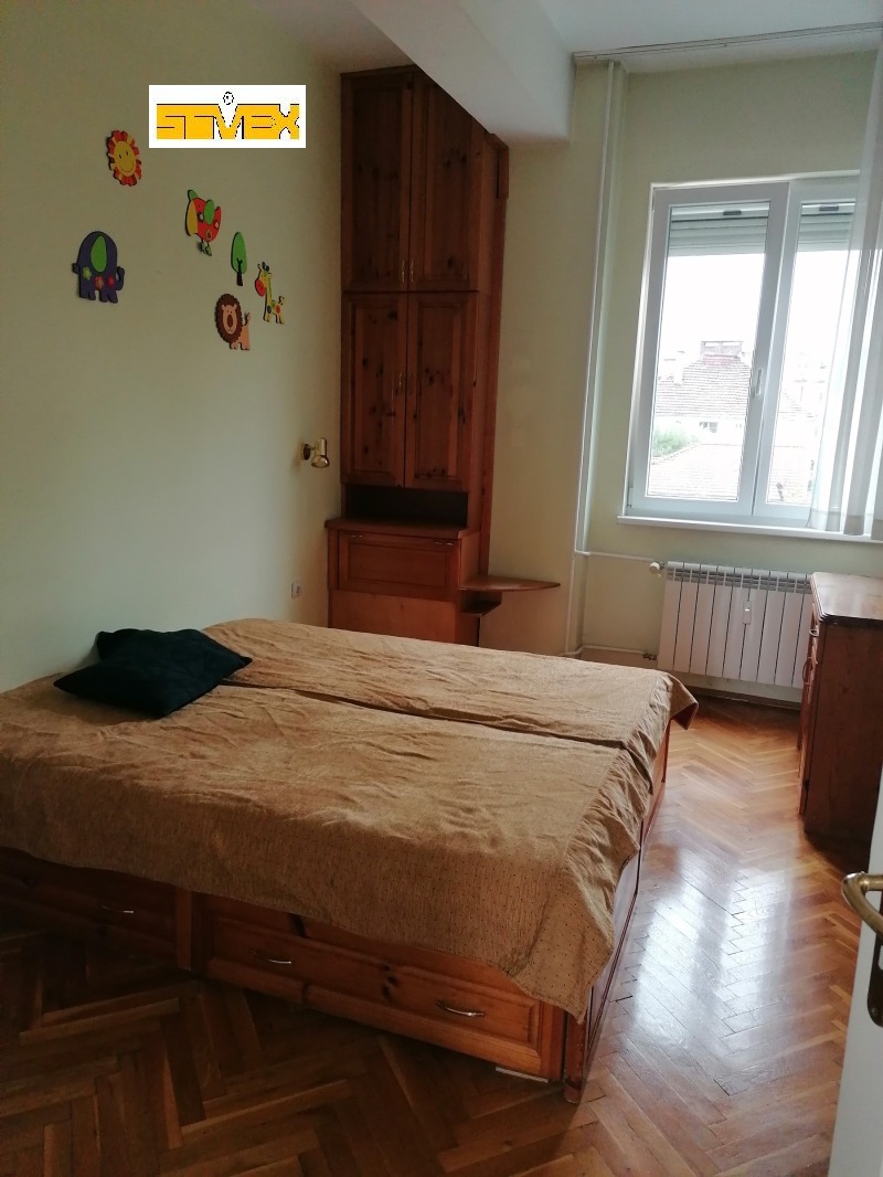 Te huur  2 slaapkamers Sofia , Tsentar , 100 m² | 19752718 - afbeelding [9]