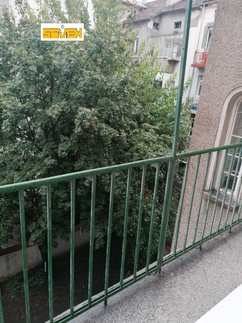 Te huur  2 slaapkamers Sofia , Tsentar , 100 m² | 19752718 - afbeelding [3]