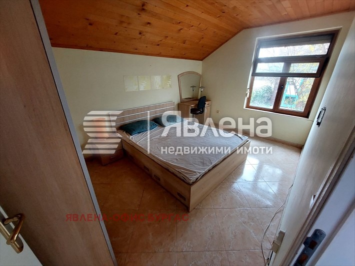 Дава под наем КЪЩА, гр. Поморие, област Бургас, снимка 5 - Къщи - 52808828