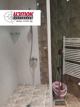 ���� ��� ���� 3-����� | Imot.bg � ����� ������ 12