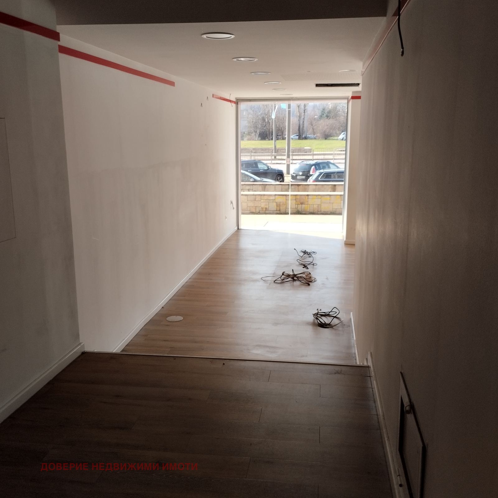 Дава под наем МАГАЗИН, гр. София, Люлин 10, снимка 4 - Магазини - 53728367