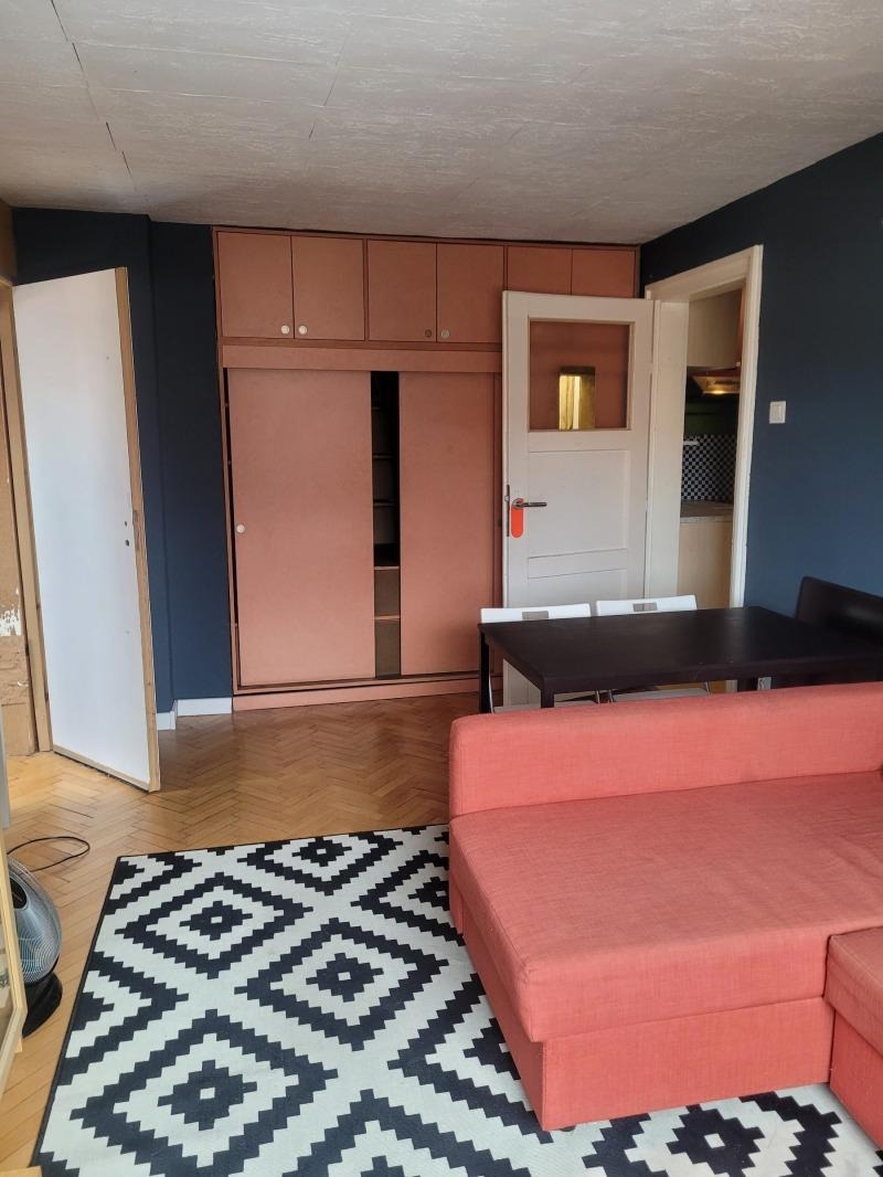 Дава под наем 1-СТАЕН, гр. София, Център, снимка 2 - Апартаменти - 53172235