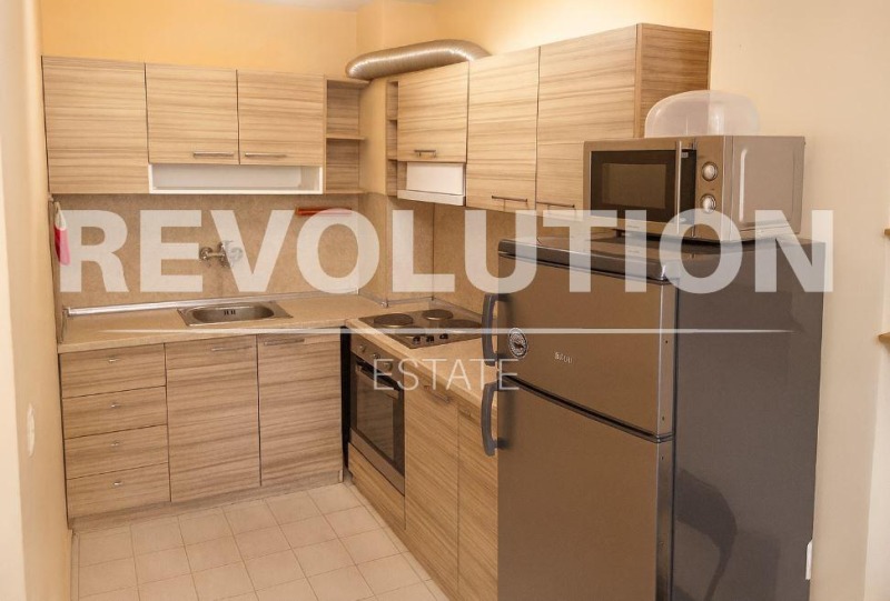 Da affittare  1 camera da letto Varna , Tsentar , 57 mq | 26012875