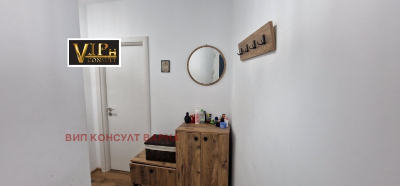 Дава под наем 2-СТАЕН, гр. Варна, Колхозен пазар