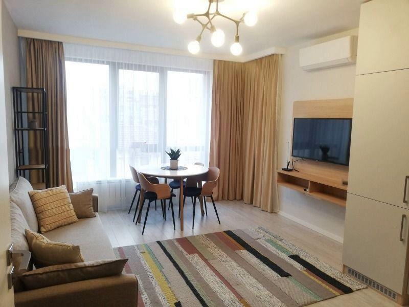 Дава под наем 2-СТАЕН, гр. София, Център