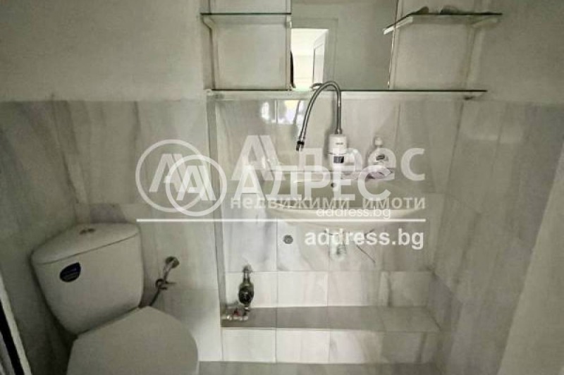 Издаје се  Схоп Софија , Центар , 29 м2 | 97662393 - слика [3]