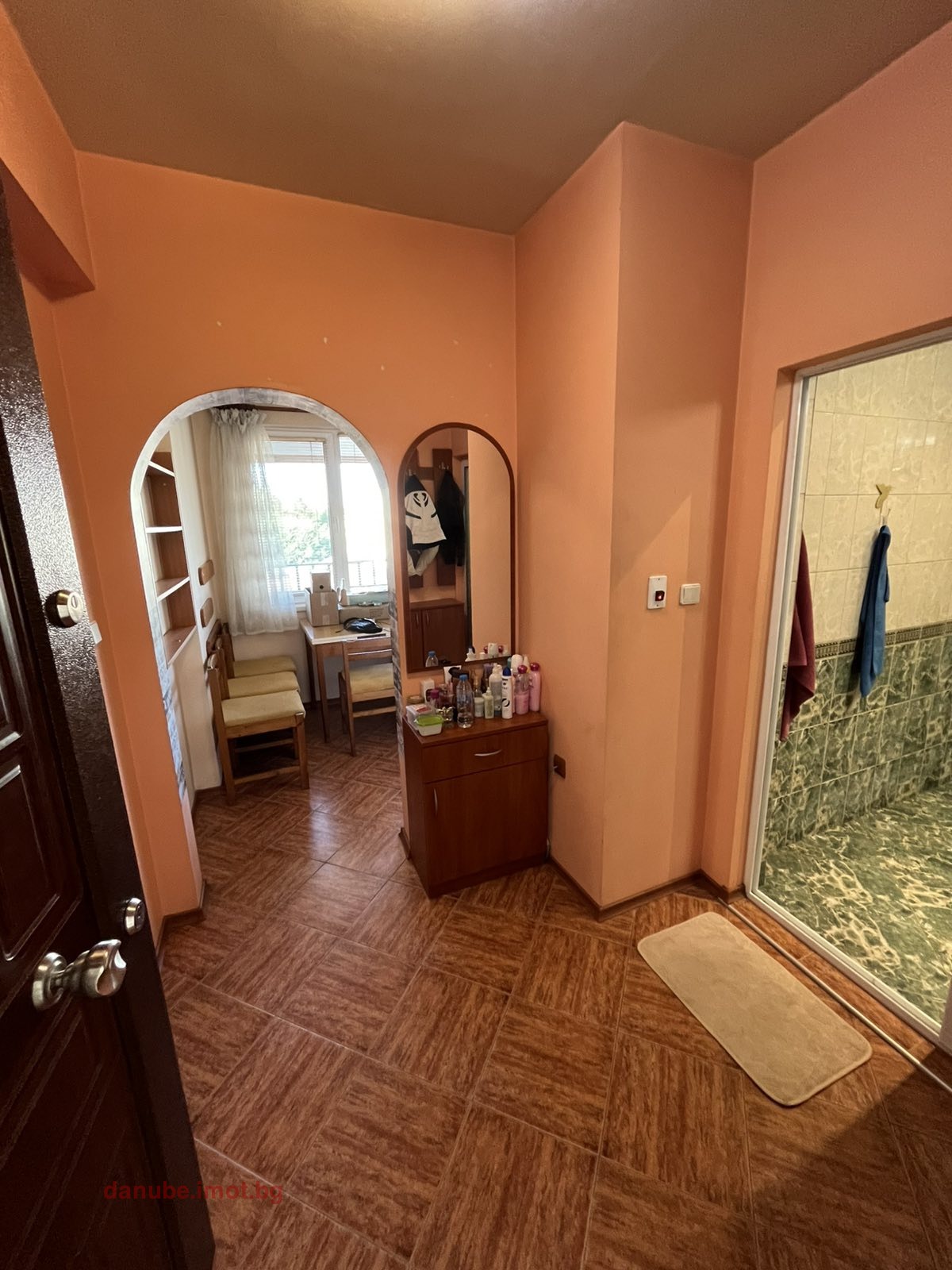 Дава под наем 1-СТАЕН, гр. Русе, Ялта, снимка 4 - Апартаменти - 53696217