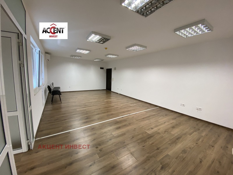 Дава под наем ОФИС, гр. Варна, Център, снимка 2 - Офиси - 52398715