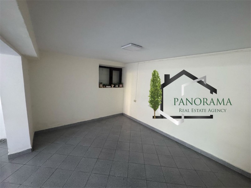 Дава под наем ОФИС, гр. Шумен, Център, снимка 4 - Офиси - 53426227