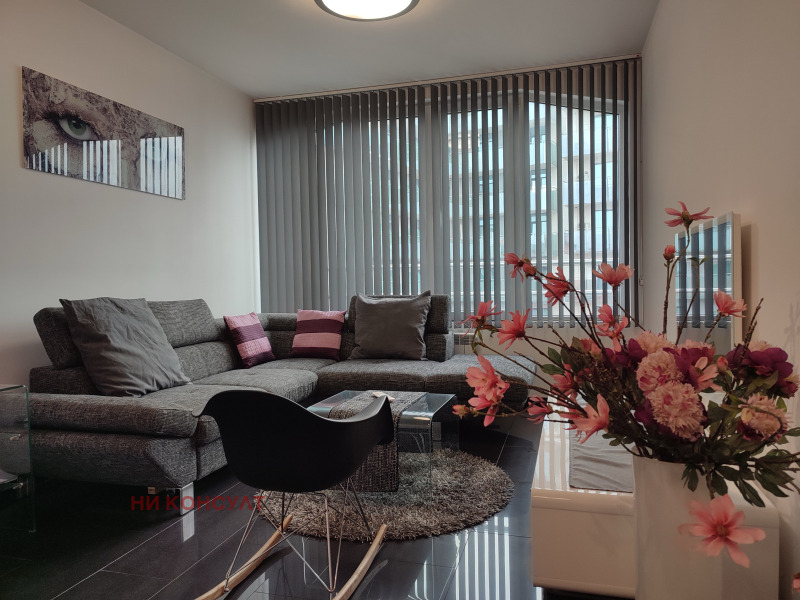 Para alugar  1 quarto Sofia , Vitocha , 63 m² | 40335074 - imagem [2]