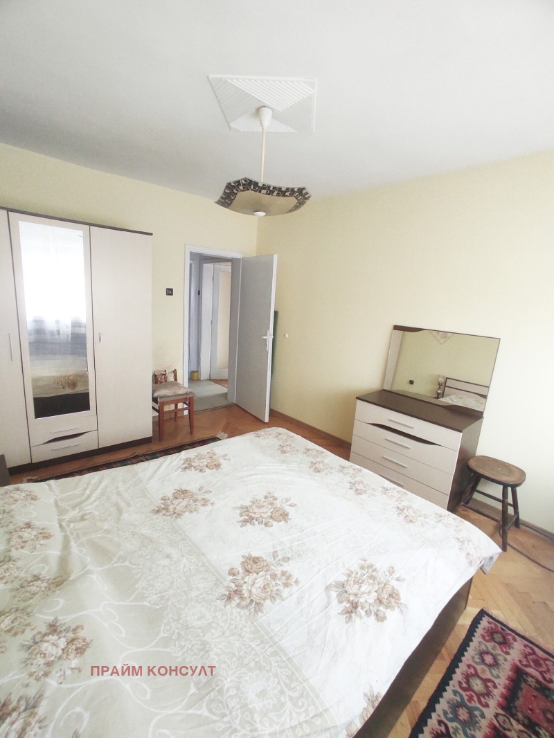 Дава под наем 3-СТАЕН, гр. Пловдив, Център, снимка 2 - Апартаменти - 53534971