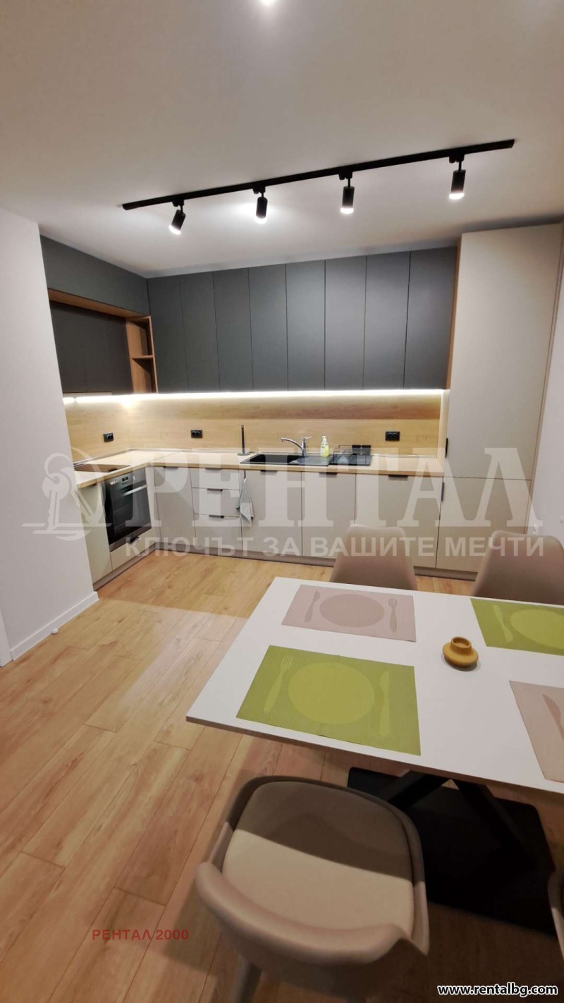 Дава под наем 2-СТАЕН, гр. Пловдив, Христо Смирненски, снимка 5 - Апартаменти - 52800506