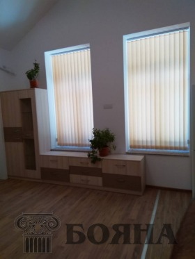 2-стаен град Русе, Център 4