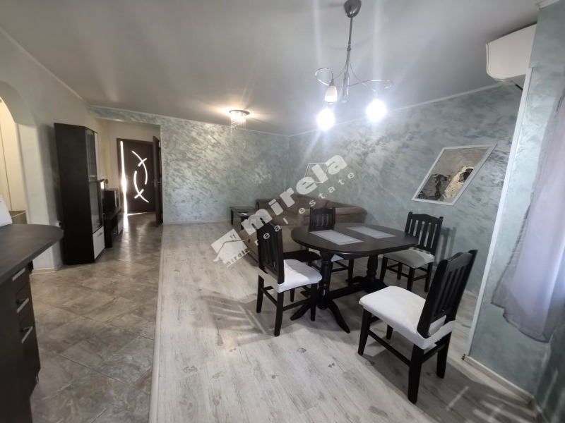 Vuokrattavana  2 makuuhuonetta Jambol , Kargon , 90 neliömetriä | 87672080 - kuva [6]