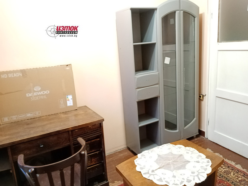 Дава под наем 3-СТАЕН, гр. София, Лозенец, снимка 7 - Апартаменти - 53067579