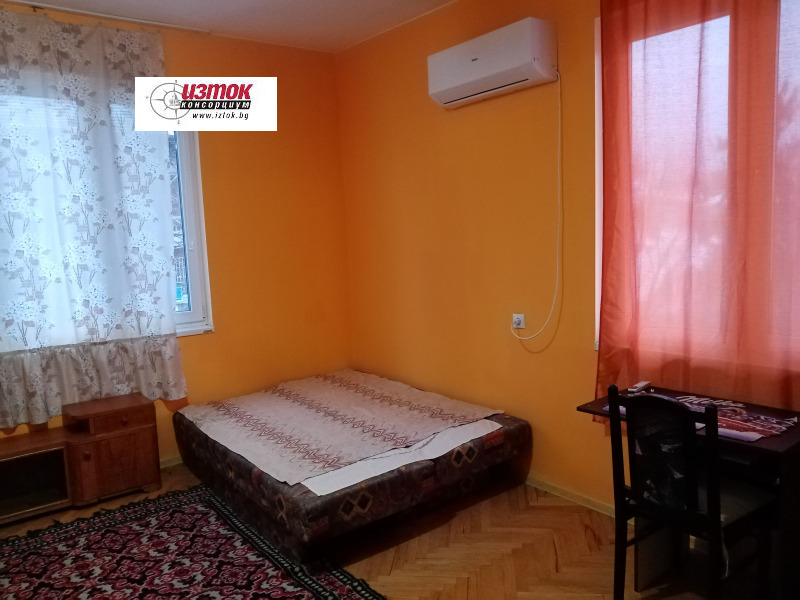 Дава под наем 3-СТАЕН, гр. София, Лозенец