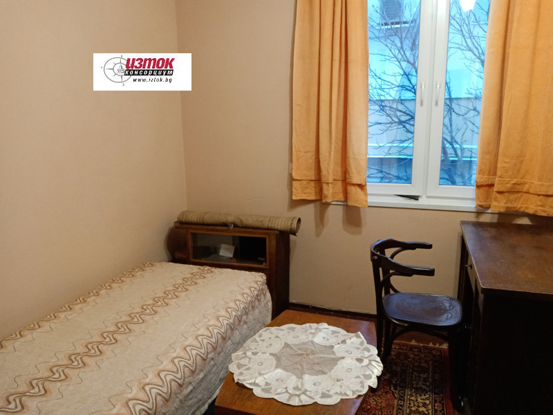 Дава под наем 3-СТАЕН, гр. София, Лозенец, снимка 6 - Апартаменти - 53067579