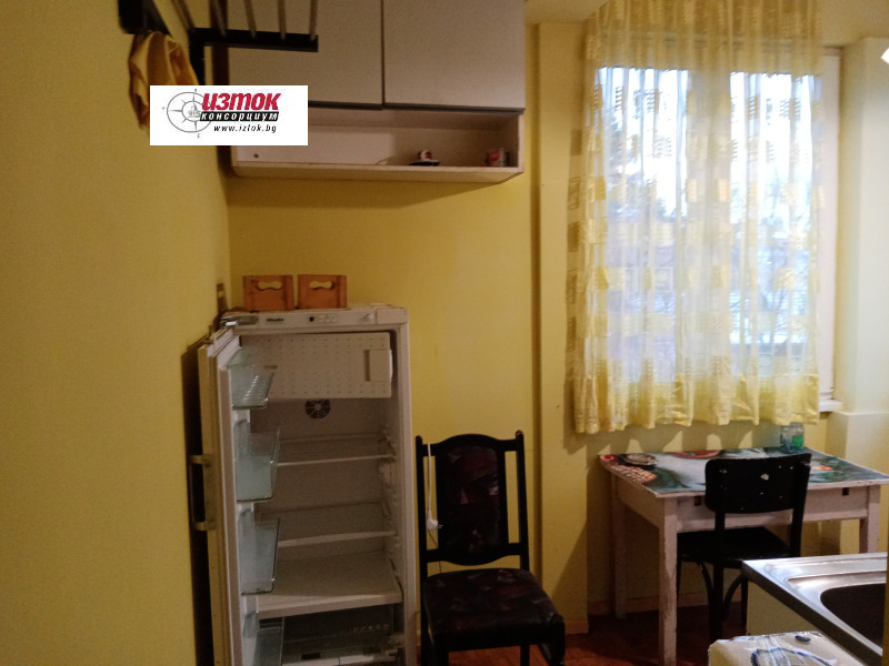 Дава под наем 3-СТАЕН, гр. София, Лозенец, снимка 12 - Апартаменти - 53067579