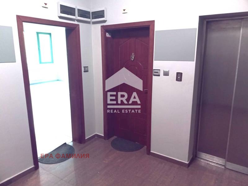 A louer  Bureau Sofia , Lozenets , 70 m² | 55743919 - image [2]