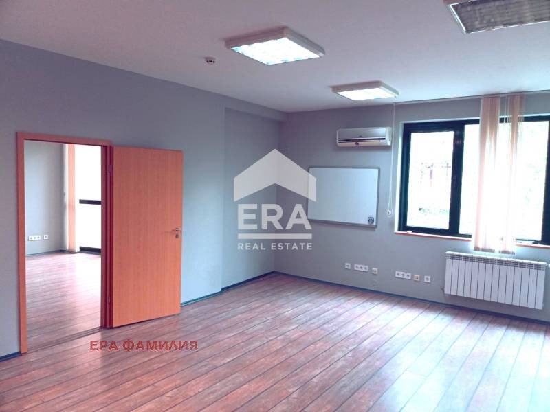 A louer  Bureau Sofia , Lozenets , 70 m² | 55743919 - image [4]