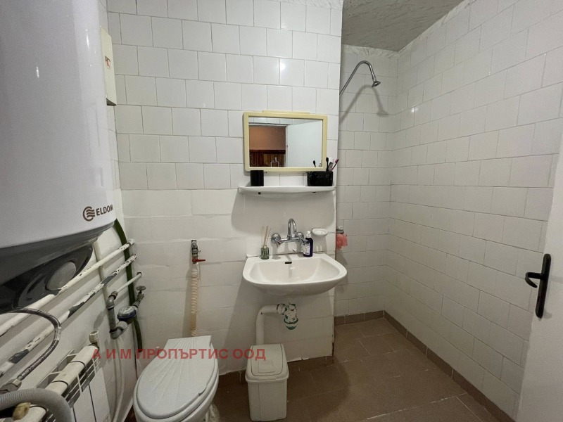 Дава под наем 2-СТАЕН, гр. Благоевград, Ален мак, снимка 12 - Апартаменти - 52478533