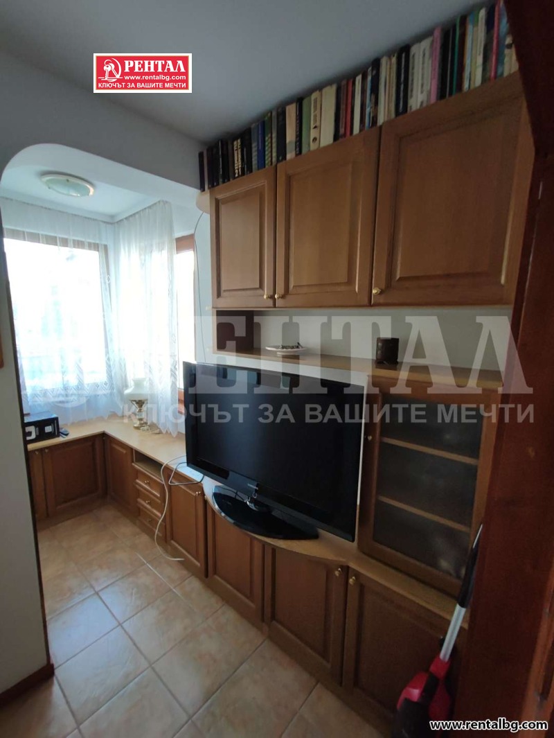 Vuokrattavana  2 makuuhuonetta Plovdiv , Tsentar , 97 neliömetriä | 80579222 - kuva [4]
