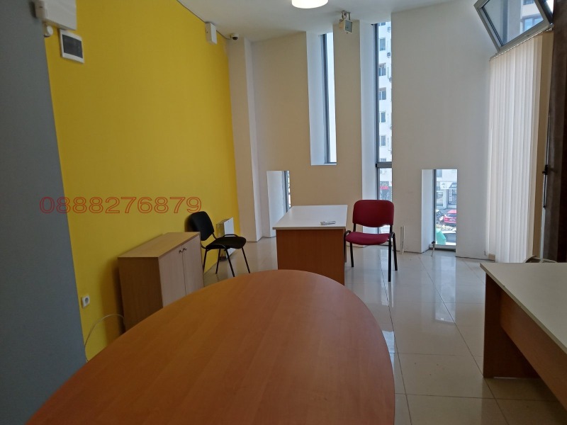 Kiadó  Hivatal Sofia , Mladost 1 , 44 négyzetméter | 12281779 - kép [2]